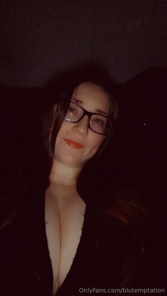 blutemptation Nakenläckor OnlyFans Foto 6