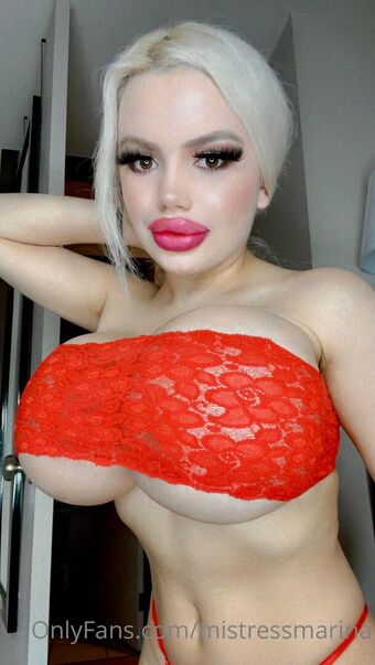 bombshellchloe1