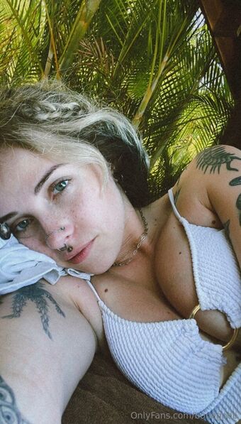 bonegoop Nakenläckor OnlyFans Foto 10