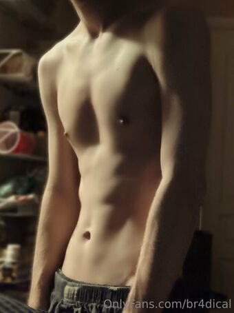 br4dical Nakenläckor OnlyFans Foto 22