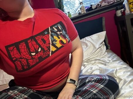 bratzmango Nakenläckor OnlyFans Foto 19