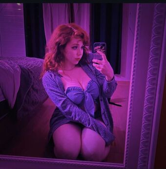 Brigitte Grey Nakenläckor OnlyFans Foto 23