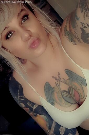 Broadzilla Nakenläckor OnlyFans Foto 15