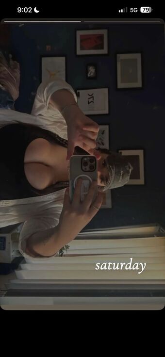 Bronte W Nakenläckor OnlyFans Foto 19