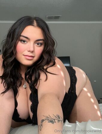 brookewild Nakenläckor OnlyFans Foto 13