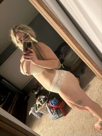 BrookieG Nakenläckor OnlyFans Foto 68