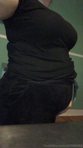 bubblebellee Nakenläckor OnlyFans Foto 15