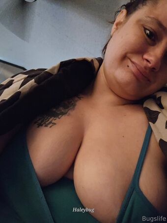 bugslife95 Nakenläckor OnlyFans Foto 11