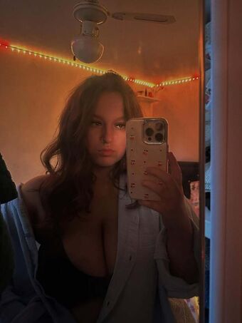 caitlin.mayx
