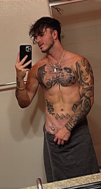 calebbury Nakenläckor OnlyFans Foto 4