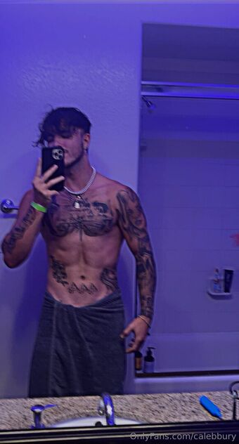 calebbury Nakenläckor OnlyFans Foto 6