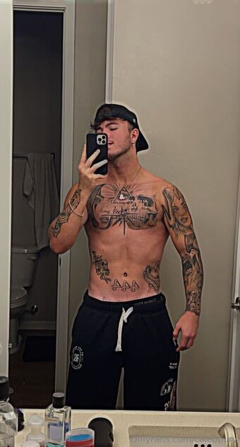 calebbury Nakenläckor OnlyFans Foto 8