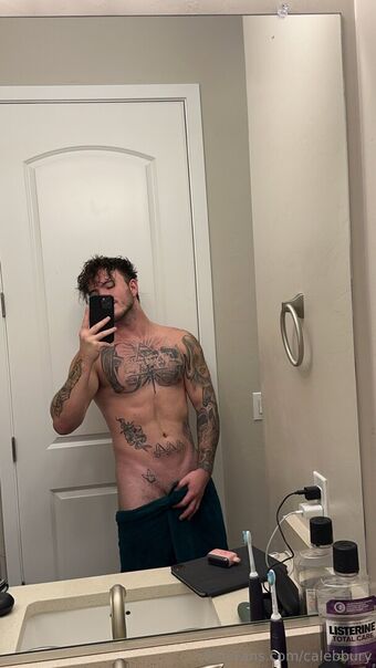 calebbury Nakenläckor OnlyFans Foto 12