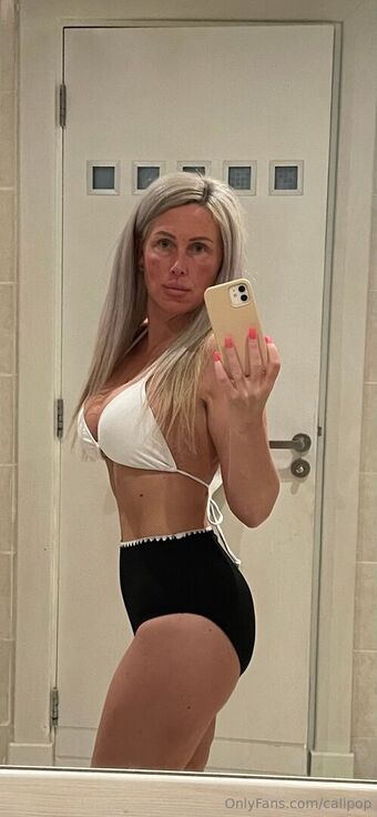 calipop Nakenläckor OnlyFans Foto 3