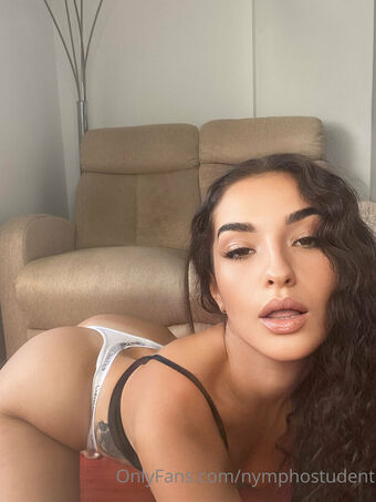 candyfly Nakenläckor OnlyFans Foto 15