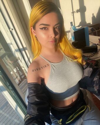 Caprimint Nakenläckor OnlyFans Foto 8