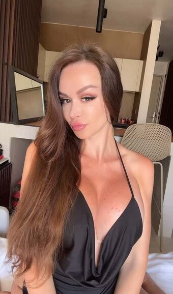 cataleyarivers Nakenläckor OnlyFans Foto 7