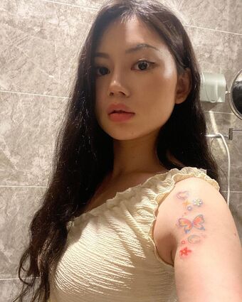 cc979 Nakenläckor OnlyFans Foto 1