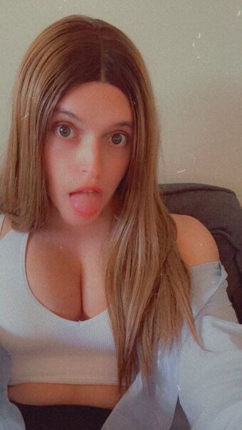 CCashley Nakenläckor OnlyFans Foto 3