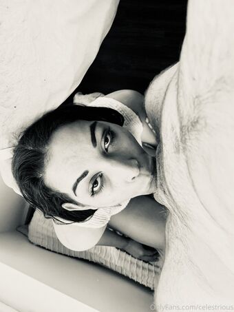 celestrious Nakenläckor OnlyFans Foto 35