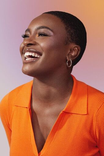 Celia Rose Gooding Nakenläckor OnlyFans Foto 7