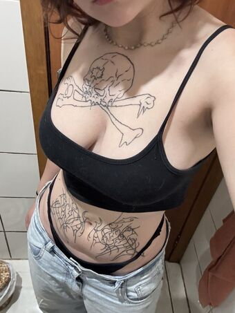 cerolis Nakenläckor OnlyFans Foto 8