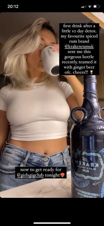 ch32 Nakenläckor OnlyFans Foto 12