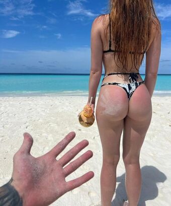 charallo Nakenläckor OnlyFans Foto 2