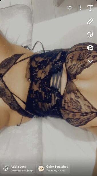 Charlie69xoxo Nakenläckor OnlyFans Foto 5
