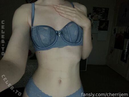 Cherijem Nakenläckor OnlyFans Foto 8