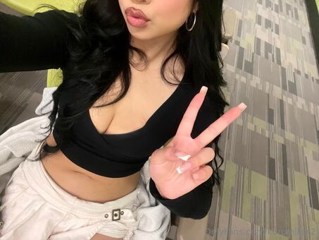 cherrykattt2 Nakenläckor OnlyFans Foto 2