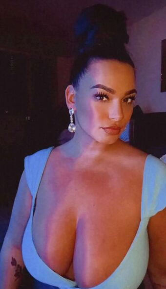 cherylljansen Nakenläckor OnlyFans Foto 2