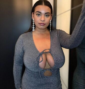 cherylljansen Nakenläckor OnlyFans Foto 3