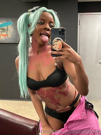 chibith00t Nakenläckor OnlyFans Foto 27