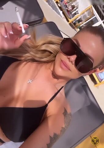 Chingaling Nakenläckor OnlyFans Foto 22