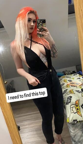 chlooeeeexo Nakenläckor OnlyFans Foto 1
