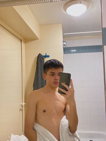 clawdrax Nakenläckor OnlyFans Foto 1