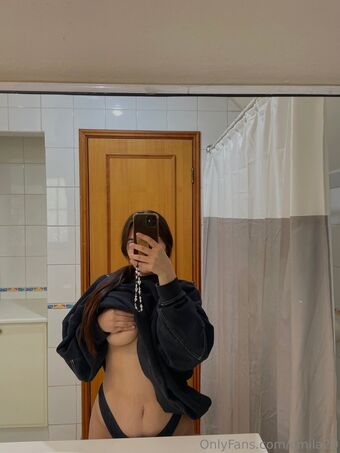 cmila20 Nakenläckor OnlyFans Foto 4