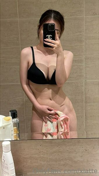 Coffelatte Nakenläckor OnlyFans Foto 79