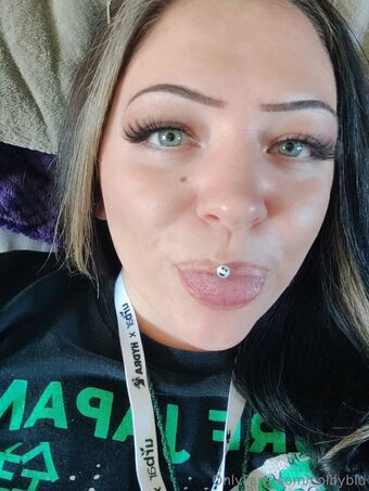 colbyblu Nakenläckor OnlyFans Foto 22
