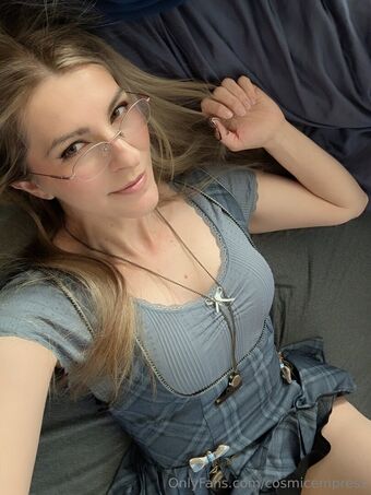 CosmicEmpress Nakenläckor OnlyFans Foto 59