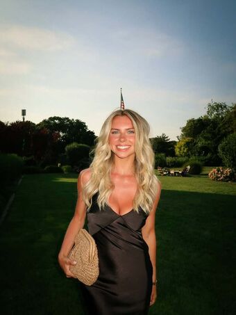 Courtney Antalek Nakenläckor OnlyFans Foto 68