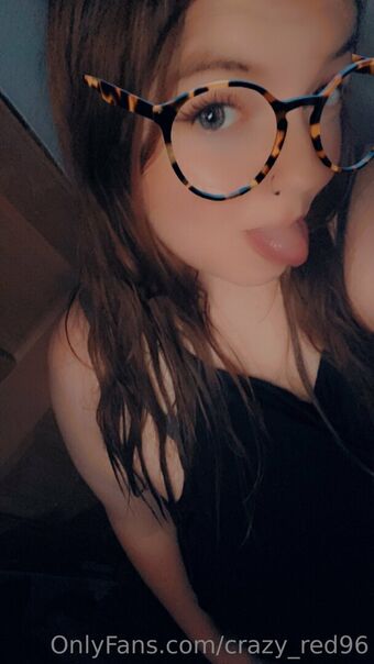 crazy_red96 Nakenläckor OnlyFans Foto 12