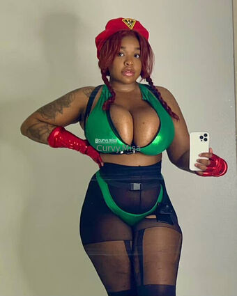 curvy.misa