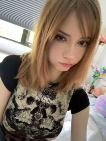 cwarey Nakenläckor OnlyFans Foto 6
