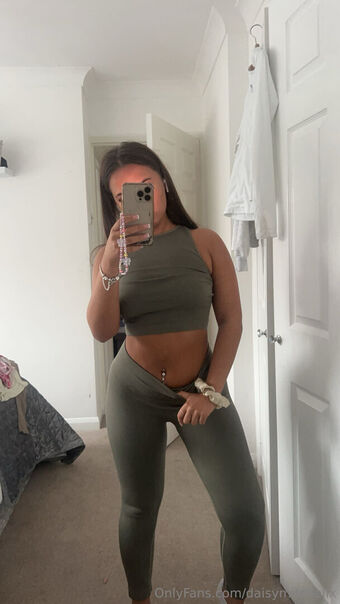 daisymitchellx Nakenläckor OnlyFans Foto 14
