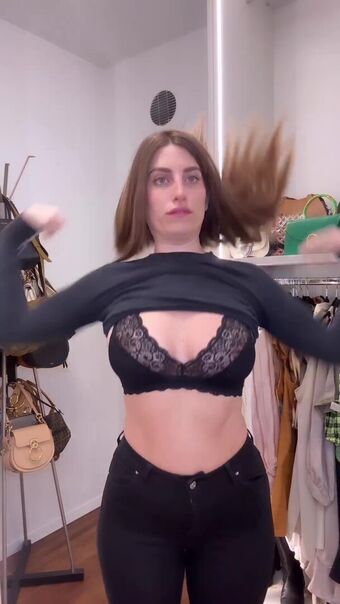 DANA ZARMON Nakenläckor OnlyFans Foto 2