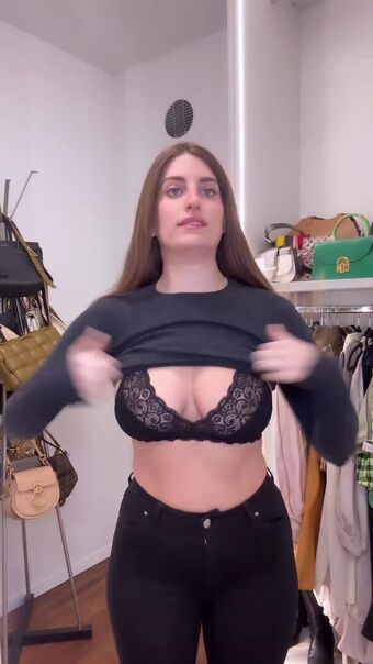 DANA ZARMON Nakenläckor OnlyFans Foto 3