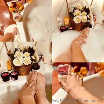 danaberry Nakenläckor OnlyFans Foto 24