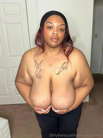 danekdanielle Nakenläckor OnlyFans Foto 34